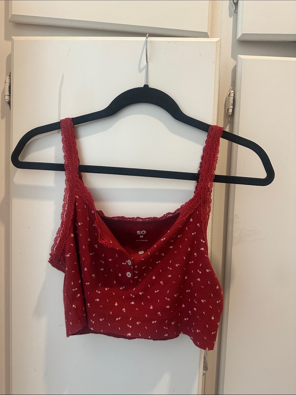 SO Red Eyelet-Print Lace-Trim Cami
